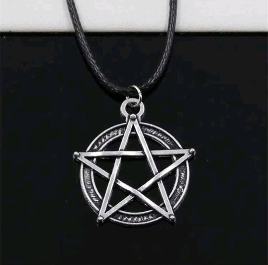 🔮Collar Pentagrama de Acero